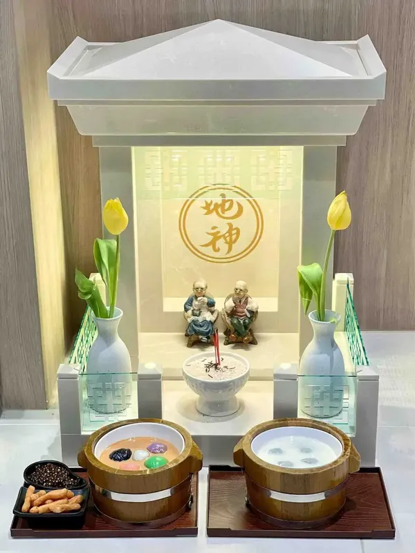 Aviva Spirit ติดตั้ง ตี่จู้ หินอ่อน Modern ขนาด 18.5 นิ้ว สีพรีเมียม ดีไซน์เรียบหรู ณ ร้าน Black Sesame House by Sweet Circle สาขาจุฬา